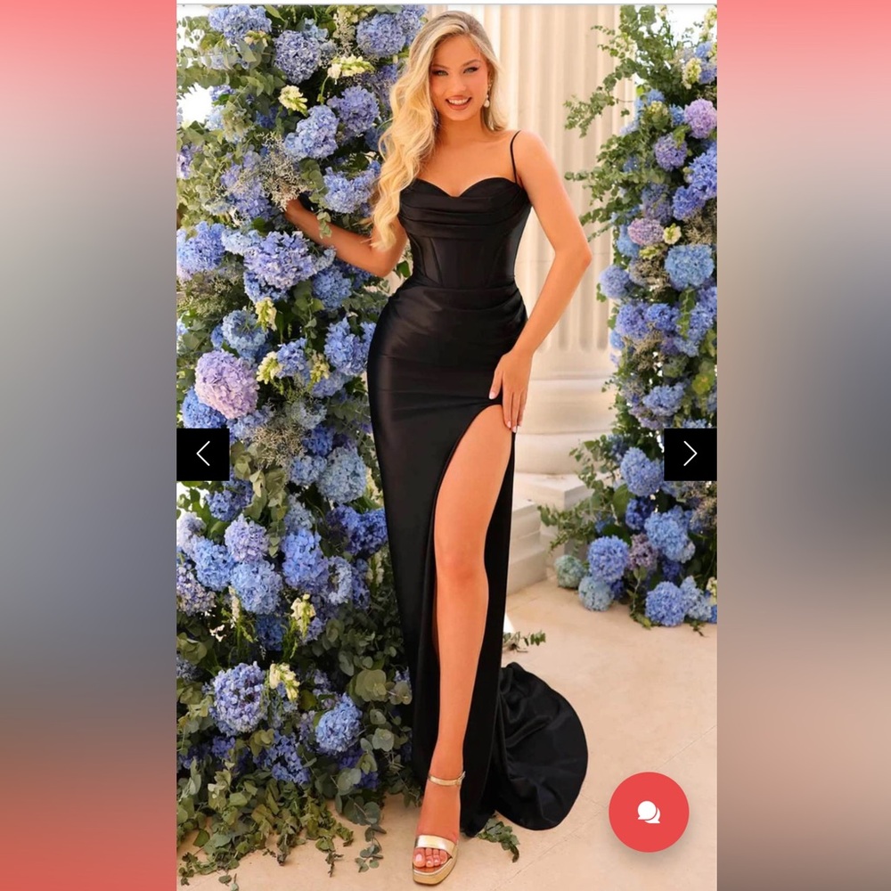 CLARISSE Cowl Corset Satin Gown style 810824
size 0